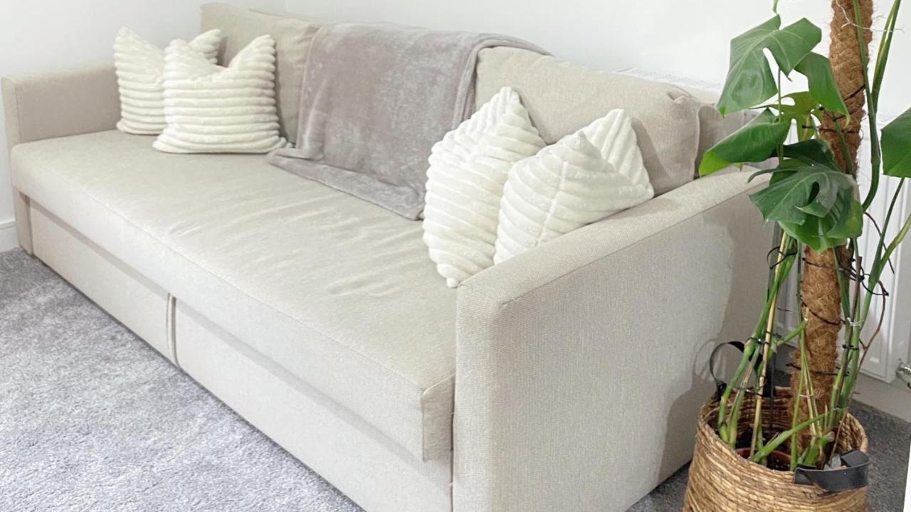 Entire Home: Bicester Village 10Min Walk Экстерьер фото