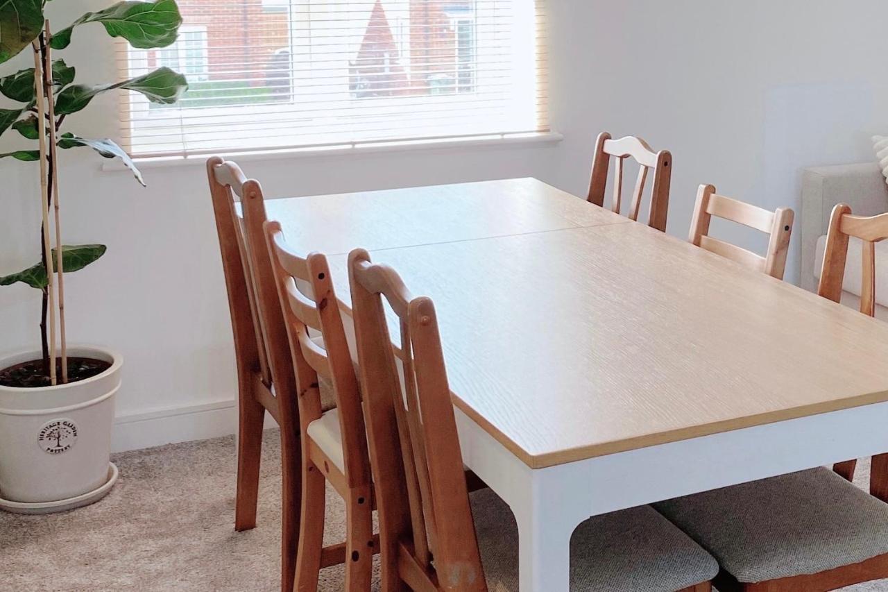 Entire Home: Bicester Village 10Min Walk Экстерьер фото